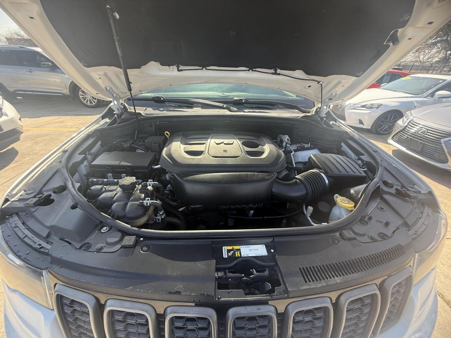 2017 White Jeep Grand Cherokee (1C4RJFLG8HC) with an 3.6L V6 DOHC 24V engine, located at 2401 E Main St., Grand Prairie, TX, 75050, (972) 262-4440, 32.748981, -96.969643 - Photo#1