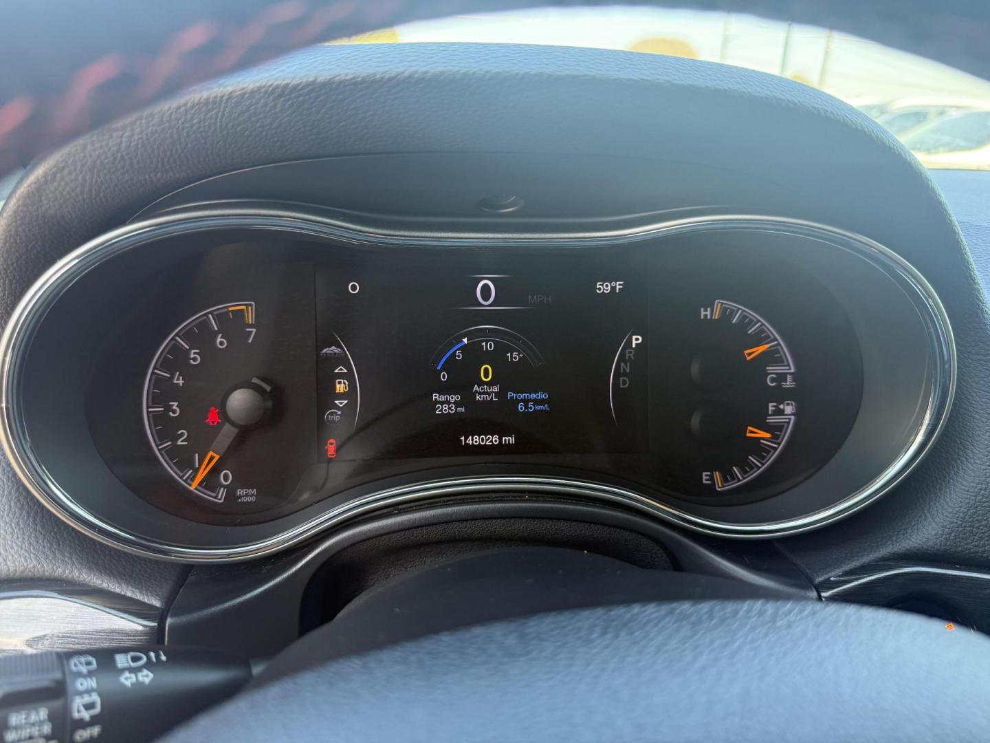 2017 White Jeep Grand Cherokee (1C4RJFLG8HC) with an 3.6L V6 DOHC 24V engine, located at 2401 E Main St., Grand Prairie, TX, 75050, (972) 262-4440, 32.748981, -96.969643 - Photo#9