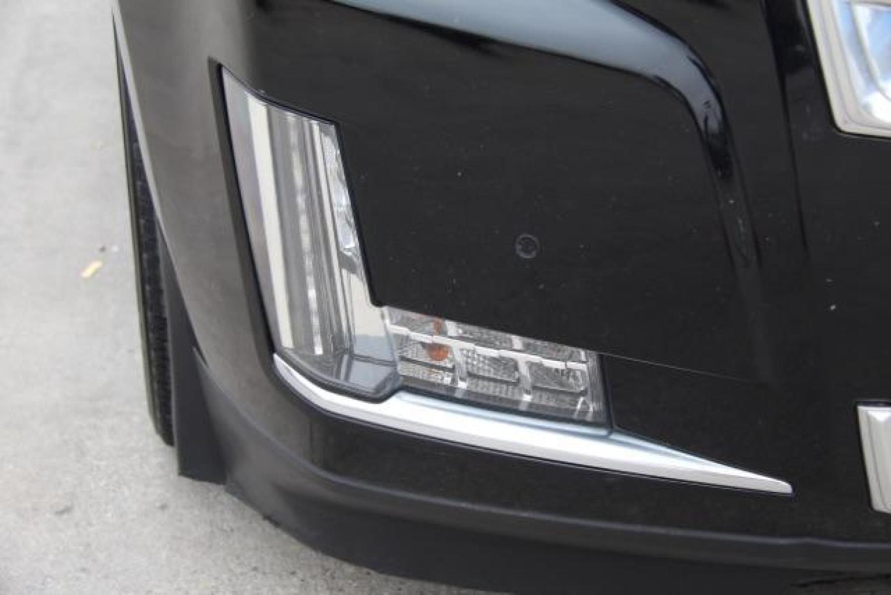 2015 Black Cadillac Escalade Premium 2WD (1GYS3CKJ5FR) with an 6.2L V8 OHV 16V FFV engine, 6-Speed Automatic transmission, located at 2401 E Main St., Grand Prairie, TX, 75050, (972) 262-4440, 32.749290, -96.970558 - Photo #10