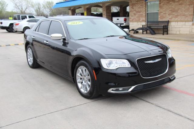 photo of 2017 Chrysler 300
