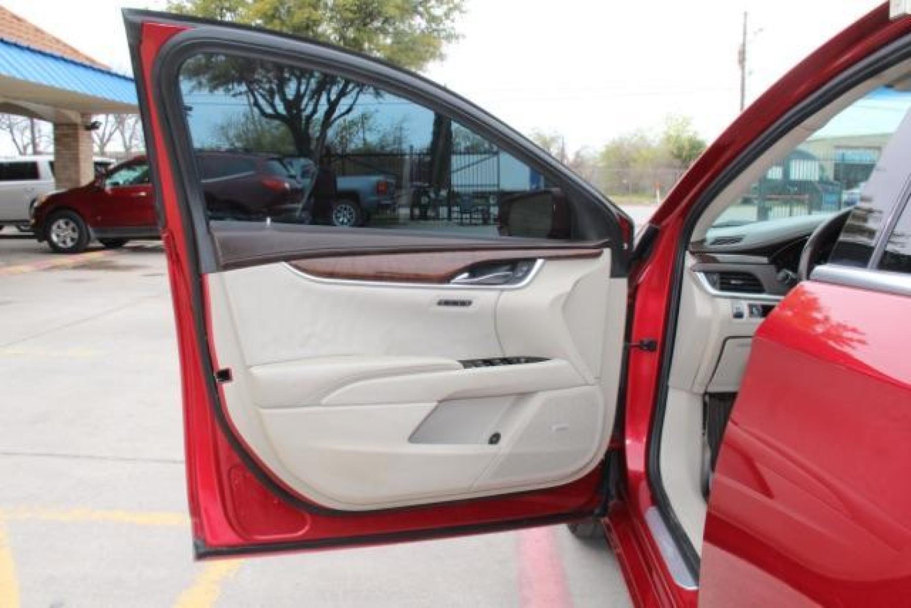 2013 RED Cadillac XTS Luxury (2G61P5S33D9) with an 3.6L V6 DOHC 24V engine, 6-Speed Automatic transmission, located at 2401 E Main St., Grand Prairie, TX, 75050, (972) 262-4440, 32.749290, -96.970558 - Photo #13
