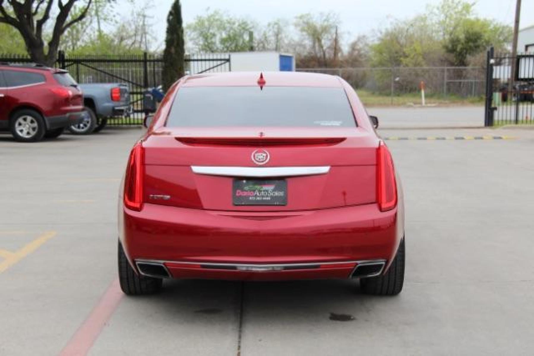 2013 RED Cadillac XTS Luxury (2G61P5S33D9) with an 3.6L V6 DOHC 24V engine, 6-Speed Automatic transmission, located at 2401 E Main St., Grand Prairie, TX, 75050, (972) 262-4440, 32.749290, -96.970558 - Photo #6