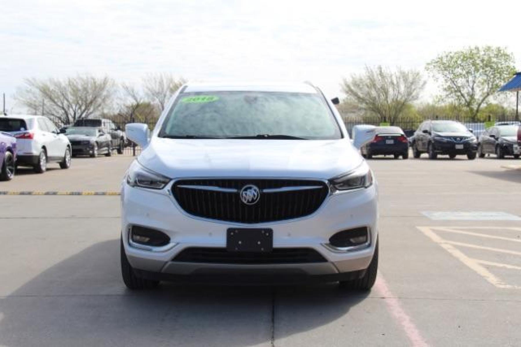 2018 WHITE Buick Enclave Premium FWD (5GAERCKW4JJ) with an 3.6L V6 DOHC 24V engine, 9-Speed Automatic transmission, located at 2401 E Main St., Grand Prairie, TX, 75050, (972) 262-4440, 32.749290, -96.970558 - Photo #2
