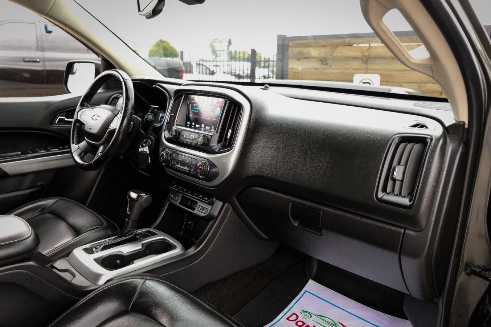 2018 BLACK Chevrolet Colorado ZR2 Crew Cab 4WD Short Box (1GCGTEEN4J1) with an 3.6L V6 DOHC 24V GAS engine, 6-Speed Automatic transmission, located at 2401 E Main St., Grand Prairie, TX, 75050, (972) 262-4440, 32.748981, -96.969643 - Photo#9