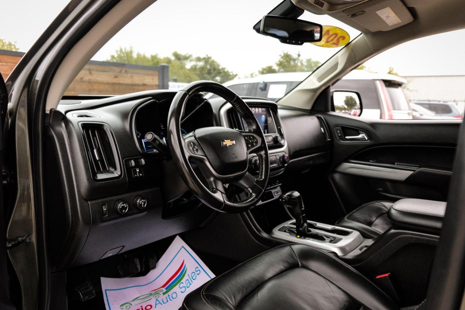 2018 BLACK Chevrolet Colorado ZR2 Crew Cab 4WD Short Box (1GCGTEEN4J1) with an 3.6L V6 DOHC 24V GAS engine, 6-Speed Automatic transmission, located at 2401 E Main St., Grand Prairie, TX, 75050, (972) 262-4440, 32.748981, -96.969643 - Photo#11
