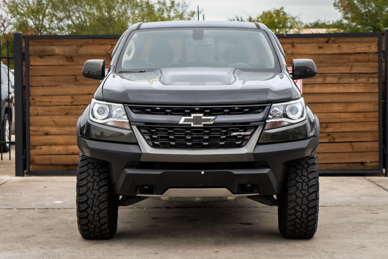 2018 BLACK Chevrolet Colorado ZR2 Crew Cab 4WD Short Box (1GCGTEEN4J1) with an 3.6L V6 DOHC 24V GAS engine, 6-Speed Automatic transmission, located at 2401 E Main St., Grand Prairie, TX, 75050, (972) 262-4440, 32.748981, -96.969643 - Photo#2