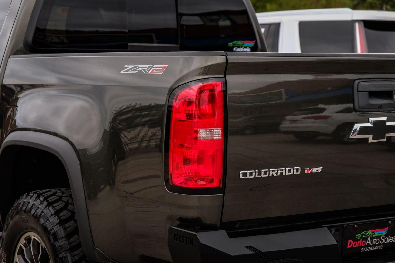 2018 BLACK Chevrolet Colorado ZR2 Crew Cab 4WD Short Box (1GCGTEEN4J1) with an 3.6L V6 DOHC 24V GAS engine, 6-Speed Automatic transmission, located at 2401 E Main St., Grand Prairie, TX, 75050, (972) 262-4440, 32.748981, -96.969643 - Photo#38