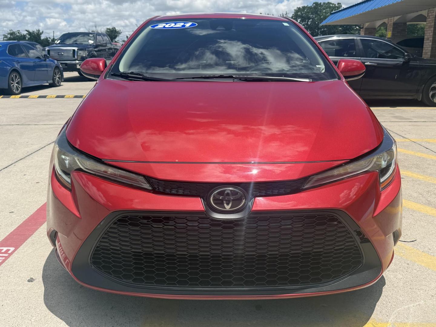 2021 Toyota Corolla (JTDEPMAE6MJ) with an 1.8L L4 DOHC 16V engine, located at 2401 E Main St., Grand Prairie, TX, 75050, (972) 262-4440, 32.748981, -96.969643 - Photo#8
