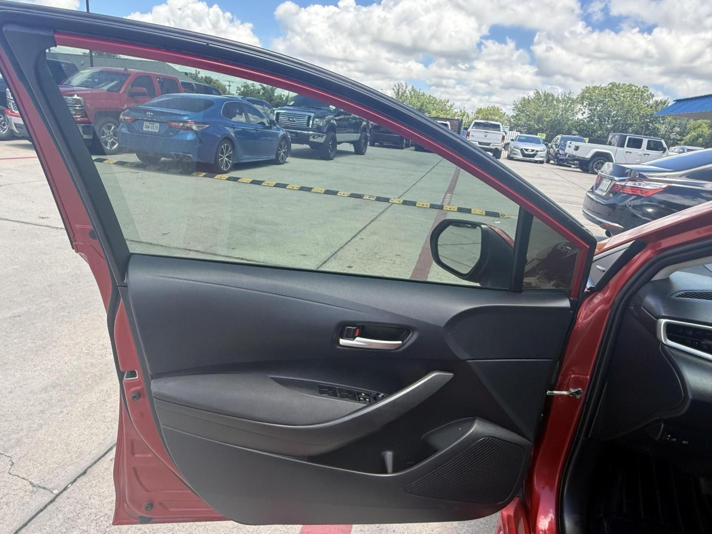 2021 Toyota Corolla (JTDEPMAE6MJ) with an 1.8L L4 DOHC 16V engine, located at 2401 E Main St., Grand Prairie, TX, 75050, (972) 262-4440, 32.748981, -96.969643 - Photo#11