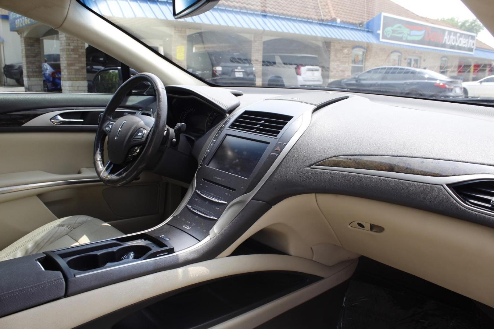 2013 MAROON Lincoln MKZ FWD (3LN6L2G92DR) with an 2.0L L4 DOHC 16V engine, 6-Speed Automatic transmission, located at 2401 E Main St., Grand Prairie, TX, 75050, (972) 262-4440, 32.748981, -96.969643 - Photo#14