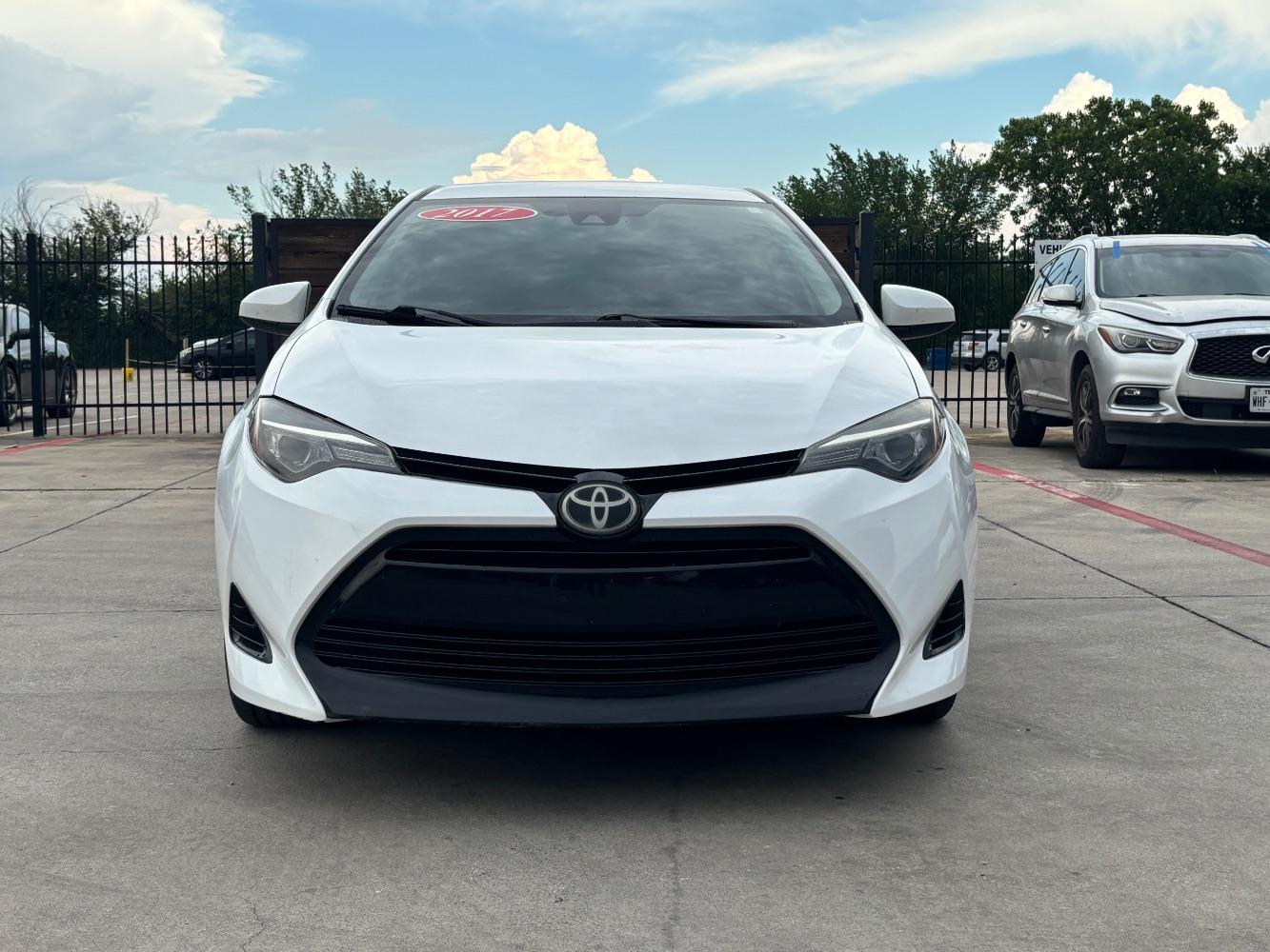 photo of 2017 Toyota Corolla