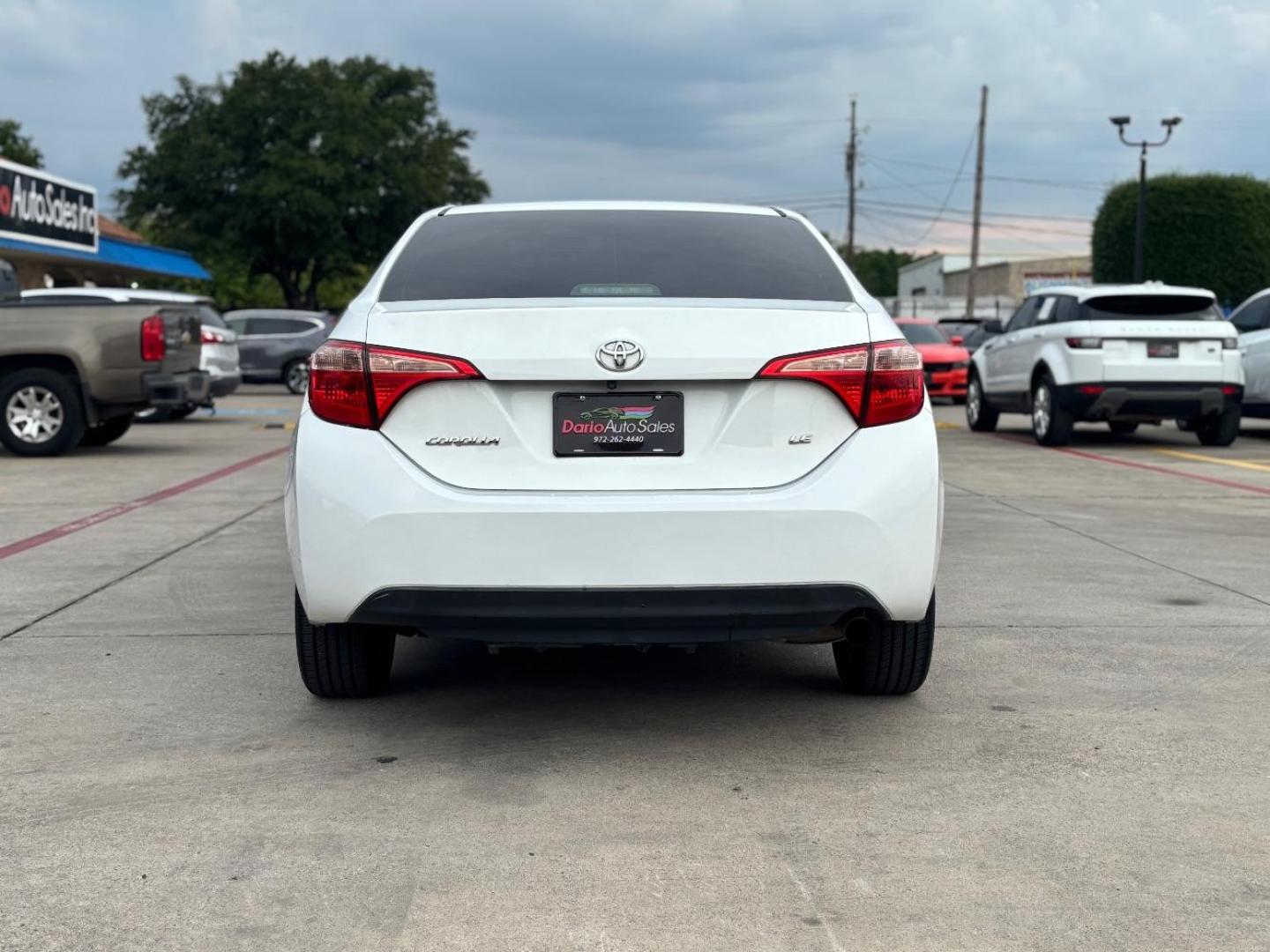 2017 WHITE Toyota Corolla LE CVT (5YFBURHE3HP) with an 1.8L L4 DOHC 16V engine, Continuously Variabl transmission, located at 2401 E Main St., Grand Prairie, TX, 75050, (972) 262-4440, 32.748981, -96.969643 - Photo#7