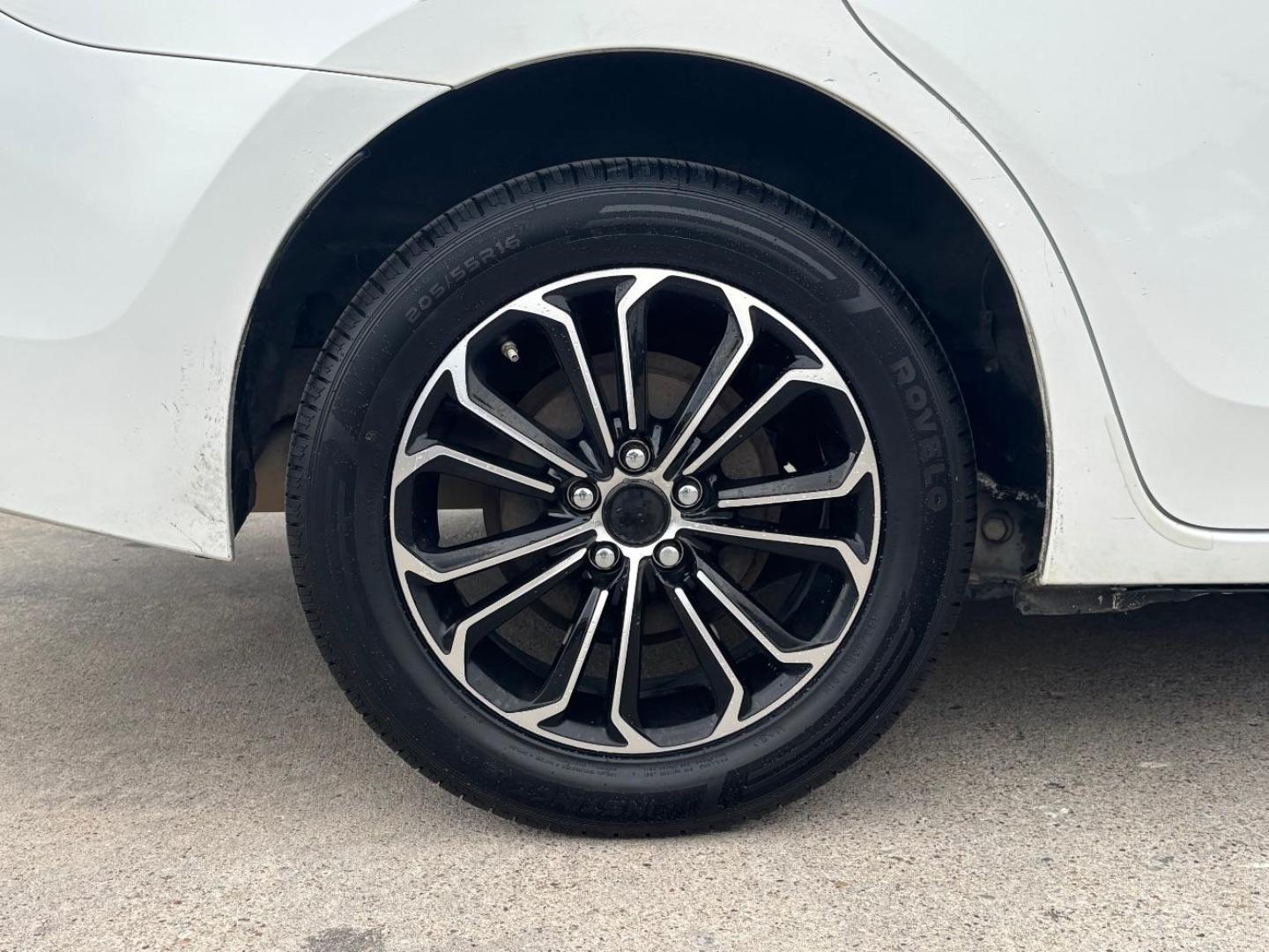 2017 WHITE Toyota Corolla LE CVT (5YFBURHE3HP) with an 1.8L L4 DOHC 16V engine, Continuously Variabl transmission, located at 2401 E Main St., Grand Prairie, TX, 75050, (972) 262-4440, 32.748981, -96.969643 - Photo#9