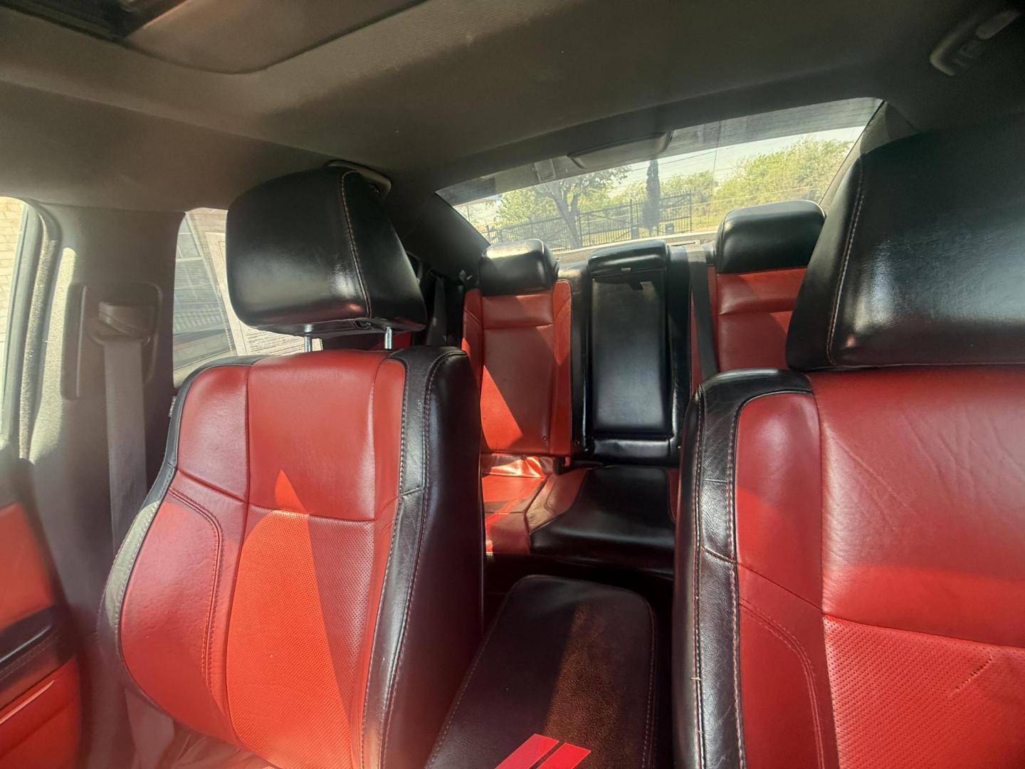 2015 White Dodge Charger (2C3CDXJG9FH) with an 3.6L V6 DOHC 24V engine, located at 2401 E Main St., Grand Prairie, TX, 75050, (972) 262-4440, 32.748981, -96.969643 - Photo#1