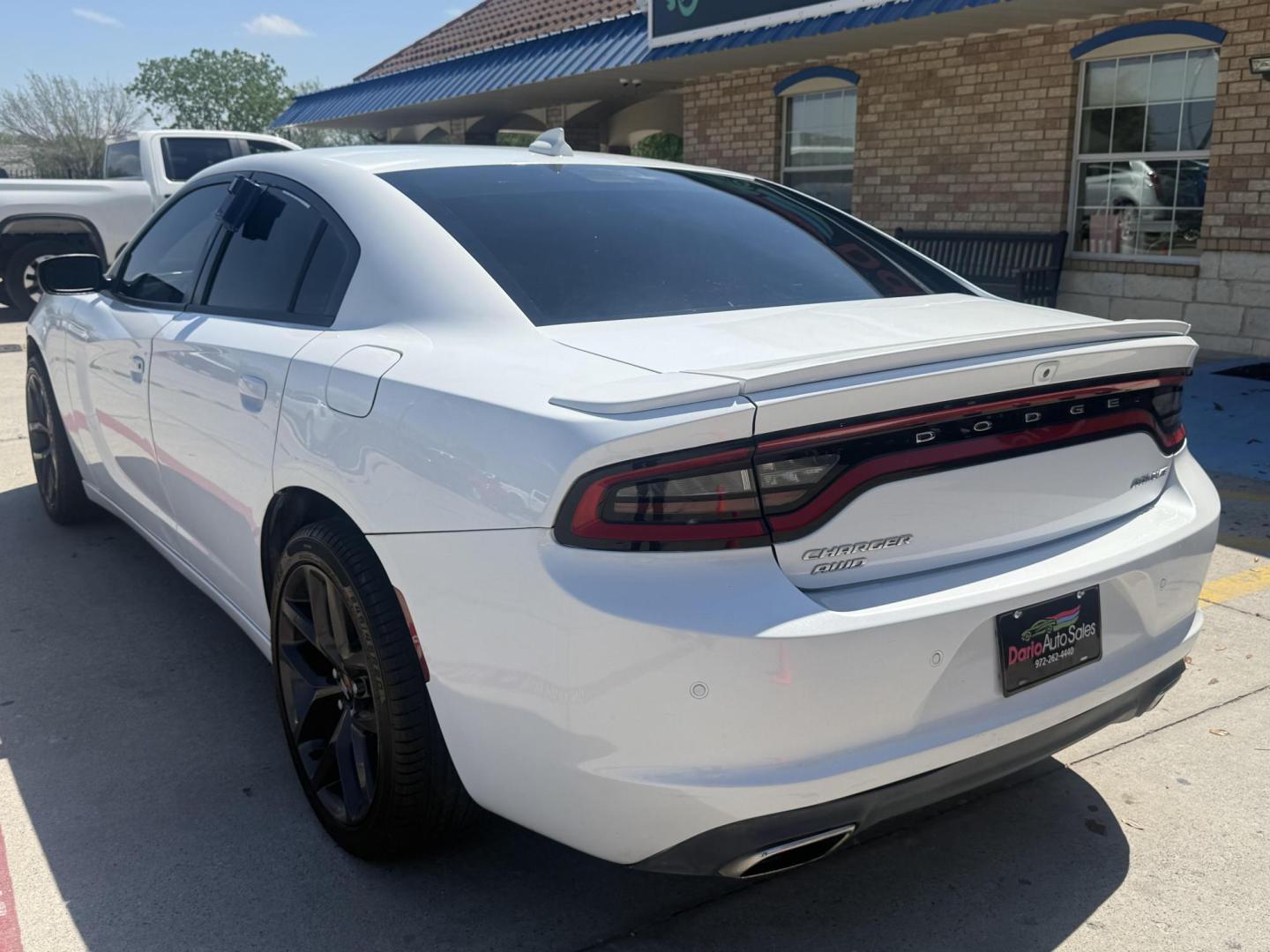 2015 White Dodge Charger (2C3CDXJG9FH) with an 3.6L V6 DOHC 24V engine, located at 2401 E Main St., Grand Prairie, TX, 75050, (972) 262-4440, 32.748981, -96.969643 - Photo#22