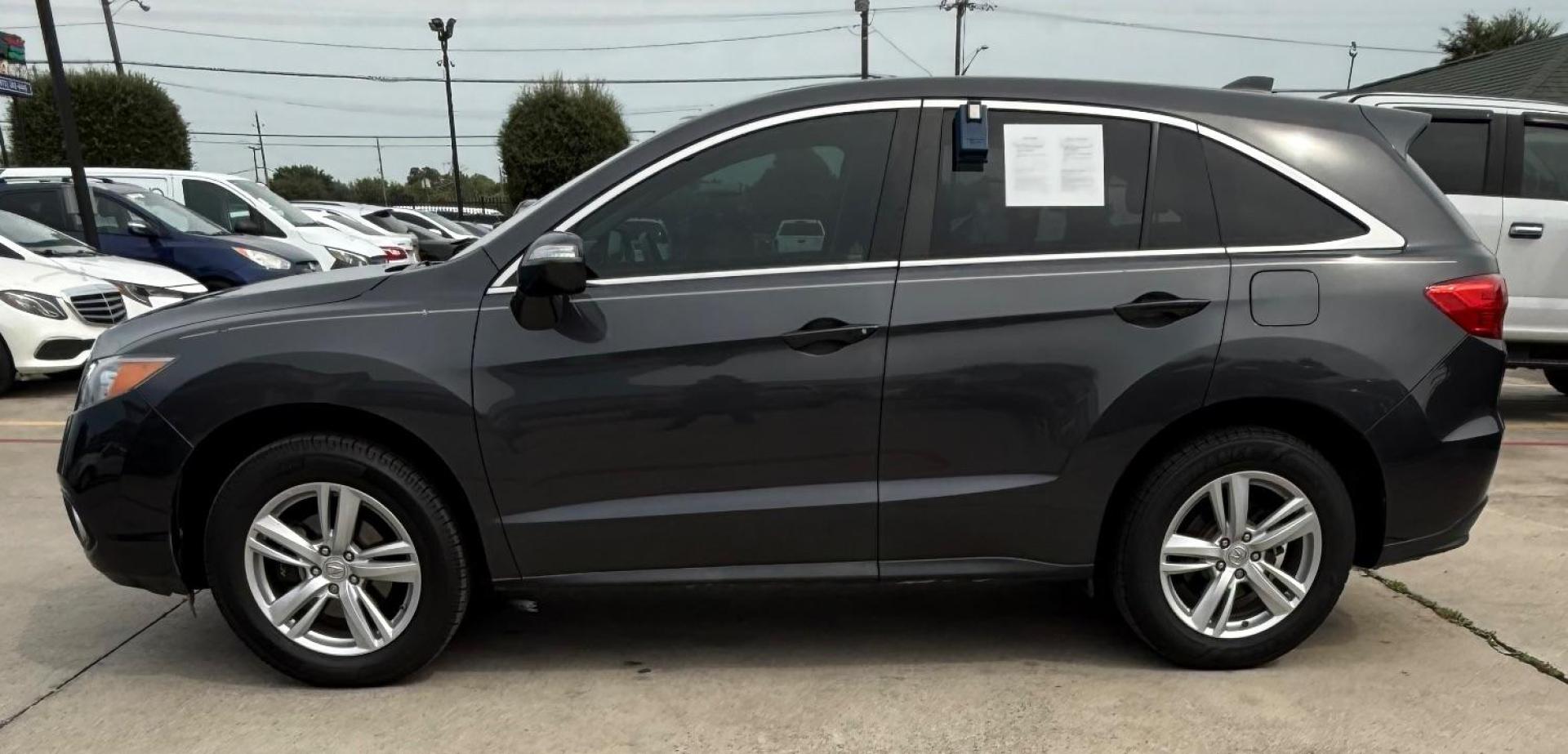 2014 Gray Acura RDX 6-Spd AT w/ Technolo (5J8TB3H54EL) with an 3.5L V6 DOHC 24V engine, 6-Speed Automatic transmission, located at 2401 E Main St., Grand Prairie, TX, 75050, (972) 262-4440, 32.748981, -96.969643 - Photo#3