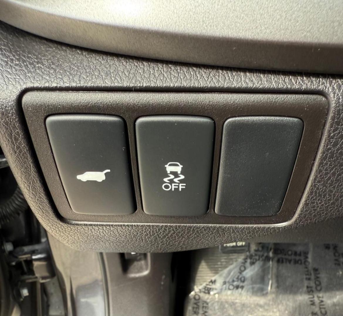 2014 Gray Acura RDX 6-Spd AT w/ Technolo (5J8TB3H54EL) with an 3.5L V6 DOHC 24V engine, 6-Speed Automatic transmission, located at 2401 E Main St., Grand Prairie, TX, 75050, (972) 262-4440, 32.748981, -96.969643 - Photo#14