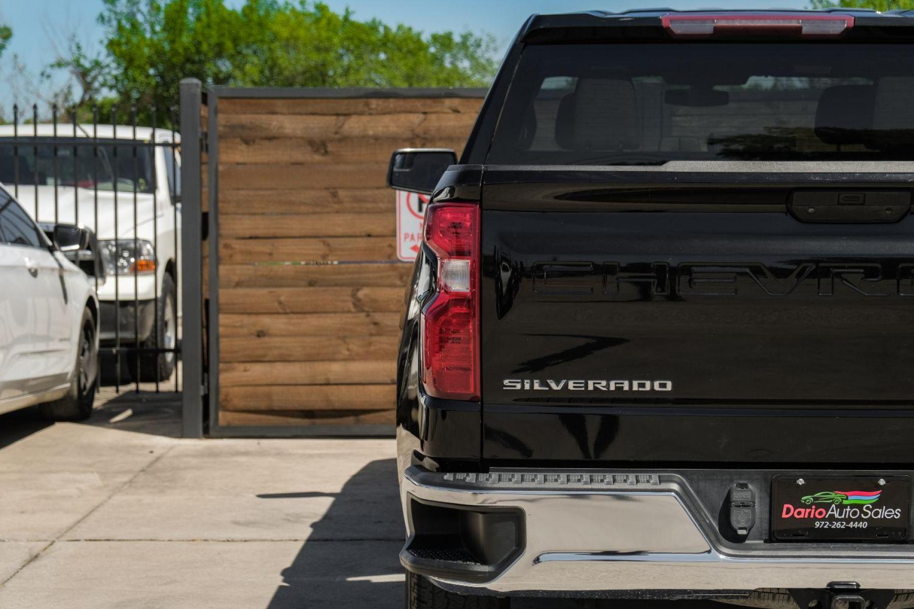 2019 BLACK Chevrolet Silverado 1500 LT Crew Cab 2WD (1GCPWCED0KZ) with an 5.3L V8 OHV 16V engine, 6-Speed Automatic transmission, located at 2401 E Main St., Grand Prairie, TX, 75050, (972) 262-4440, 32.748981, -96.969643 - Photo #47