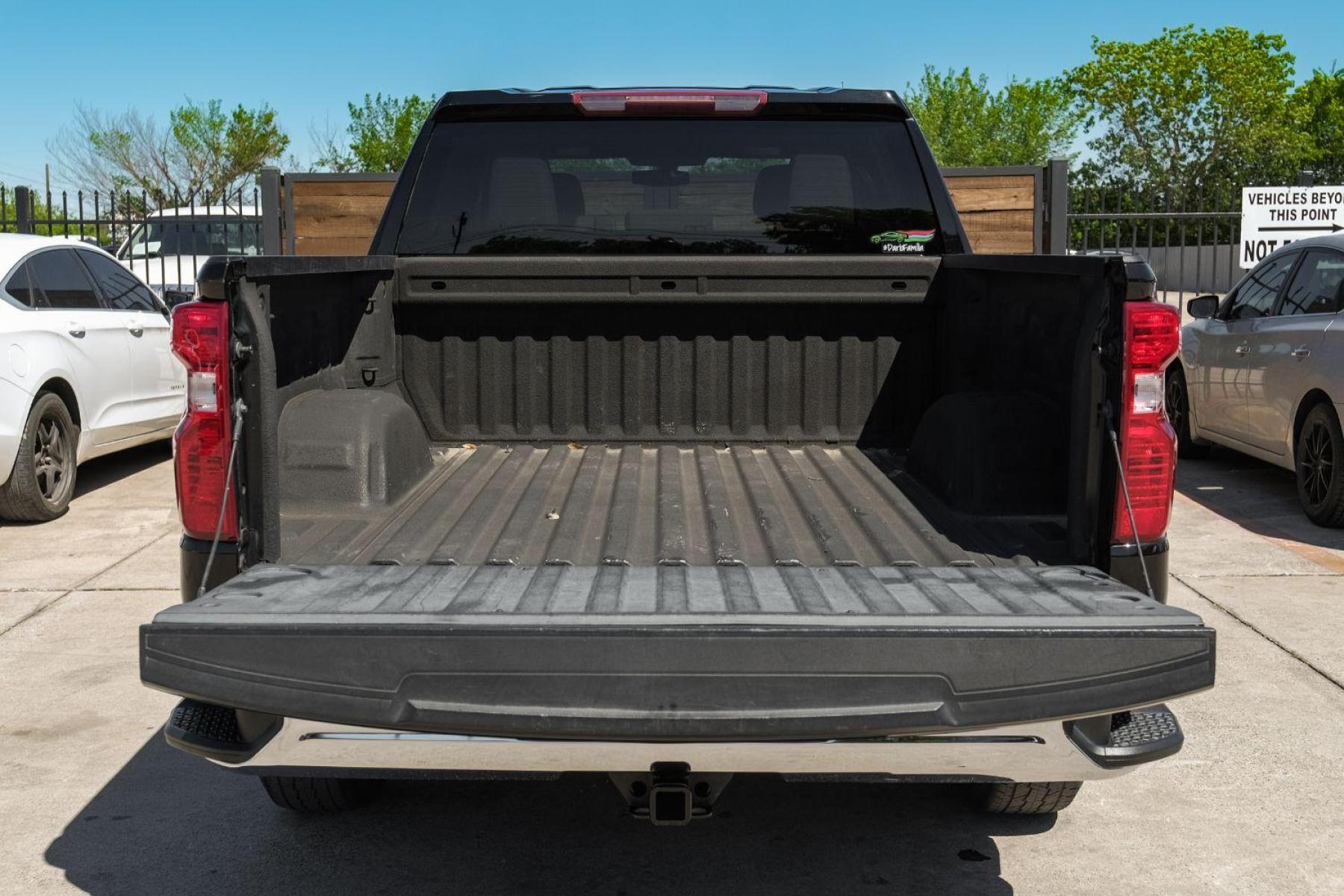2019 BLACK Chevrolet Silverado 1500 LT Crew Cab 2WD (1GCPWCED0KZ) with an 5.3L V8 OHV 16V engine, 6-Speed Automatic transmission, located at 2401 E Main St., Grand Prairie, TX, 75050, (972) 262-4440, 32.748981, -96.969643 - Photo #51