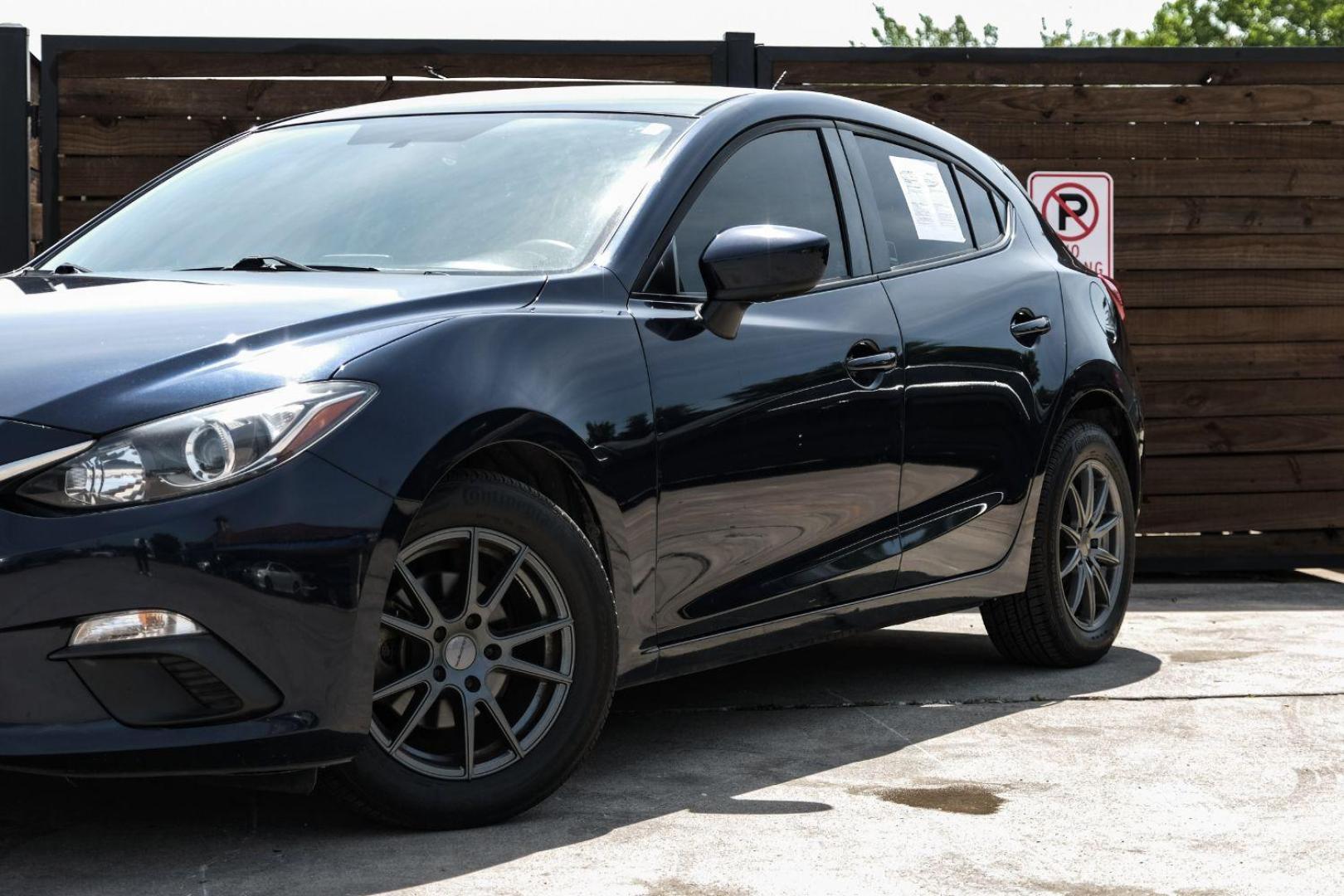 2015 BLACK Mazda MAZDA3 i Sport MT 5-Door (3MZBM1K79FM) with an 2.0L L4 DOHC 16V engine, 6-Speed Manual transmission, located at 2401 E Main St., Grand Prairie, TX, 75050, (972) 262-4440, 32.748981, -96.969643 - Photo#5