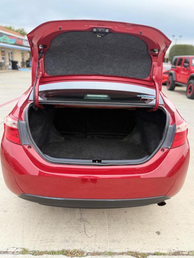2018 red Toyota Corolla LE CVT (5YFBURHE8JP) with an 1.8L L4 DOHC 16V engine, Continuously Variabl transmission, located at 2401 E Main St., Grand Prairie, TX, 75050, (972) 262-4440, 32.748981, -96.969643 - Photo#32