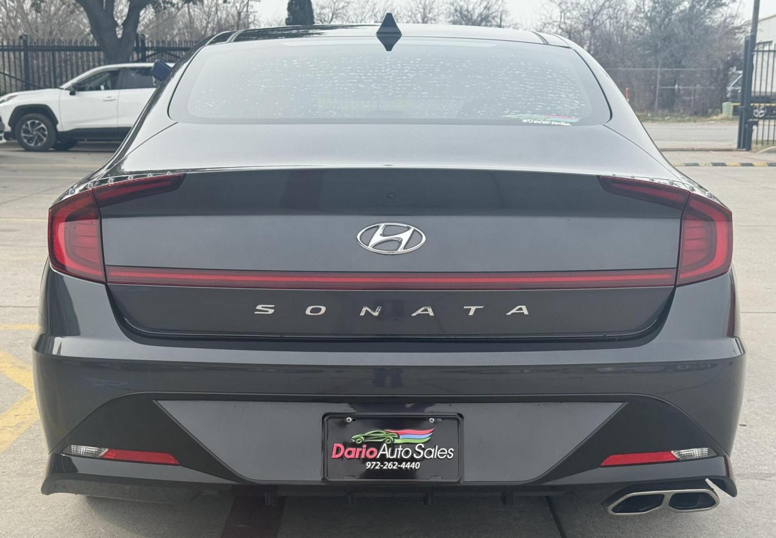 2020 Gray Hyundai Sonata (5NPEF4JA9LH) with an 2.5L L4 DOHC 16V engine, located at 2401 E Main St., Grand Prairie, TX, 75050, (972) 262-4440, 32.748981, -96.969643 - Photo#17