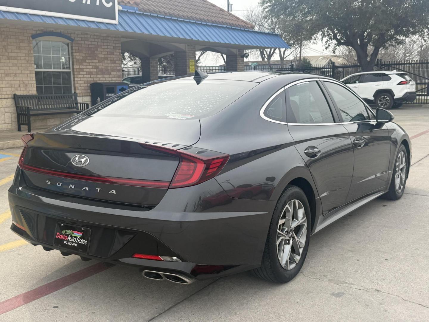 2020 Gray Hyundai Sonata (5NPEF4JA9LH) with an 2.5L L4 DOHC 16V engine, located at 2401 E Main St., Grand Prairie, TX, 75050, (972) 262-4440, 32.748981, -96.969643 - Photo#20