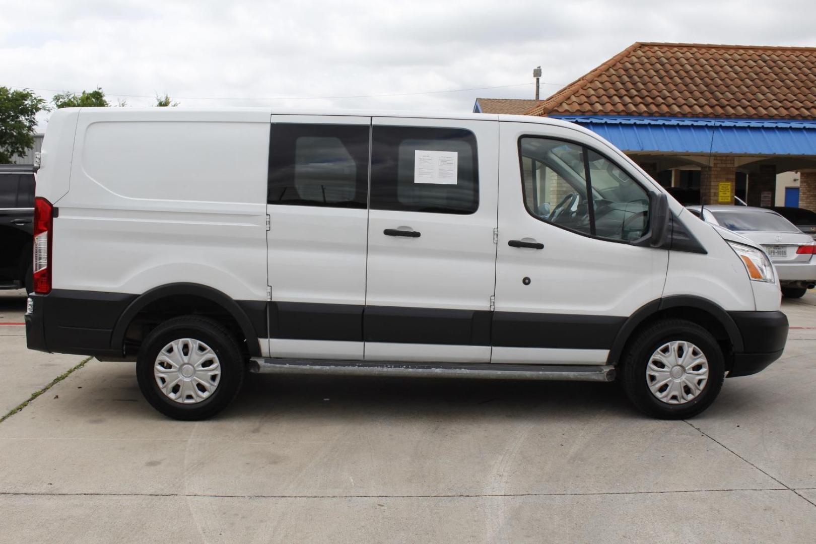 2018 White Ford Transit 250 Van Low Roof 60/40 Pass.130-in. WB (1FTYR1ZM6JK) with an 3.7L V6 DOHC 24V engine, 6-Speed Automatic transmission, located at 2401 E Main St., Grand Prairie, TX, 75050, (972) 262-4440, 32.748981, -96.969643 - Photo#8