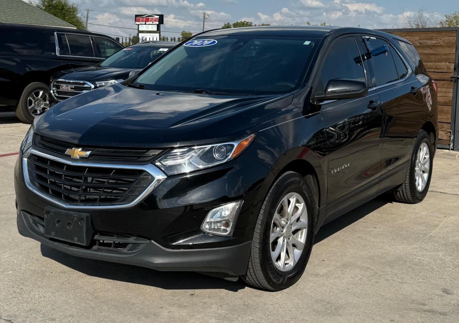 2020 BLACK Chevrolet Equinox LT 2WD (3GNAXKEV6LL) with an 1.5L L4 DOHC 16V TUR engine, 6-Speed Automatic transmission, located at 2401 E Main St., Grand Prairie, TX, 75050, (972) 262-4440, 32.748981, -96.969643 - Photo#3