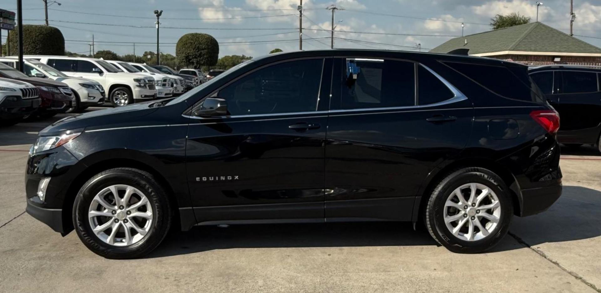 2020 BLACK Chevrolet Equinox LT 2WD (3GNAXKEV6LL) with an 1.5L L4 DOHC 16V TUR engine, 6-Speed Automatic transmission, located at 2401 E Main St., Grand Prairie, TX, 75050, (972) 262-4440, 32.748981, -96.969643 - Photo#5