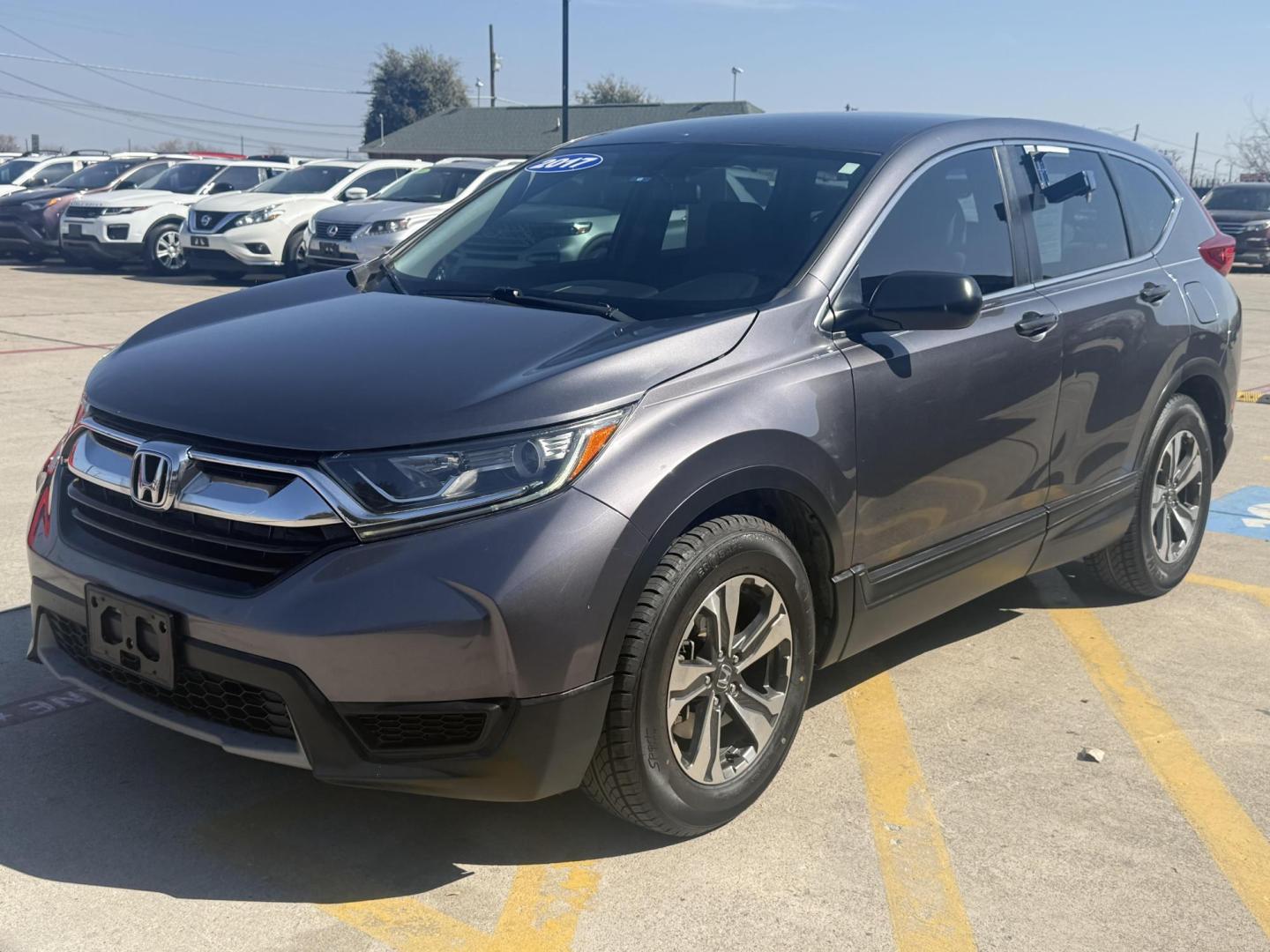 2017 Gray Honda Cr-V (2HKRW5H31HH) with an 2.4L L4 DOHC 16V engine, located at 2401 E Main St., Grand Prairie, TX, 75050, (972) 262-4440, 32.748981, -96.969643 - Photo#8
