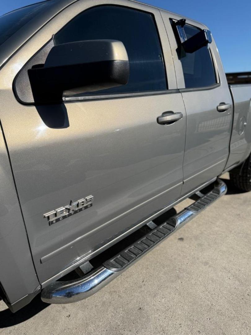 2017 Brown Chevrolet Silverado 1500 LT Double Cab 2WD (1GCRCREH6HZ) with an 4.3L V6 OHV 12V engine, 6-Speed Automatic transmission, located at 2401 E Main St., Grand Prairie, TX, 75050, (972) 262-4440, 32.748981, -96.969643 - Photo#35