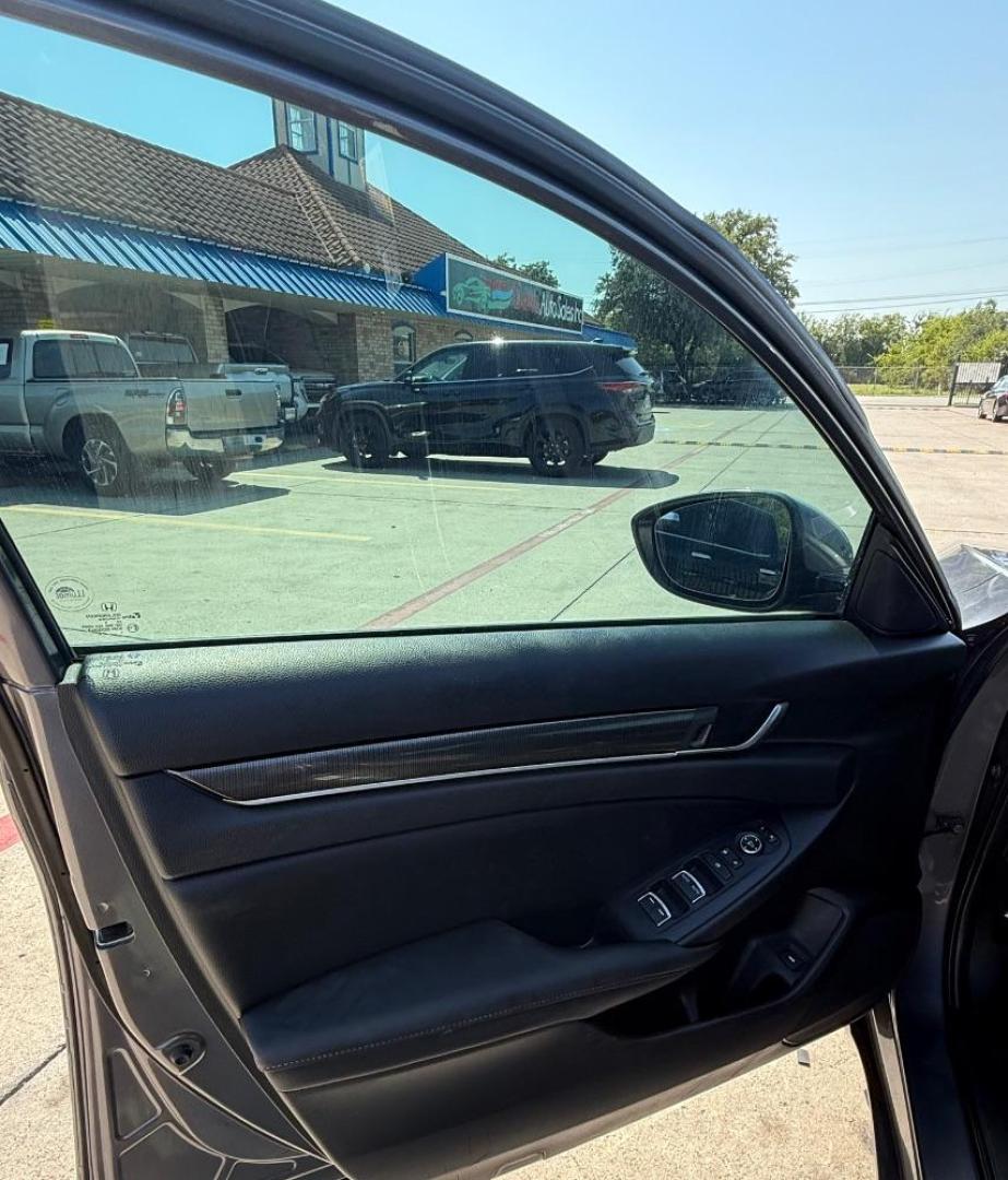2019 GRAY Honda Accord Sport CVT (1HGCV1F37KA) with an 1.5L L4 DOHC 16V TUR engine, Continuously Variabl transmission, located at 2401 E Main St., Grand Prairie, TX, 75050, (972) 262-4440, 32.748981, -96.969643 - Photo#10
