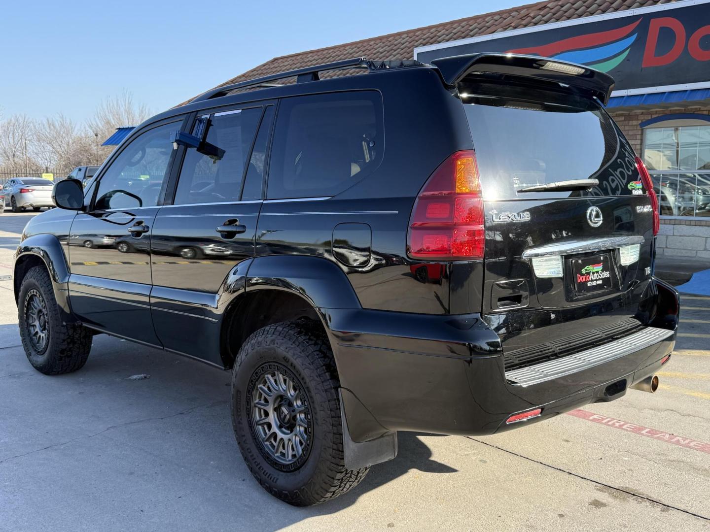 2007 Black Lexus Gx 470 (JTJBT20XX70) with an 4.7L V8 DOHC 32V engine, located at 2401 E Main St., Grand Prairie, TX, 75050, (972) 262-4440, 32.748981, -96.969643 - Photo#8
