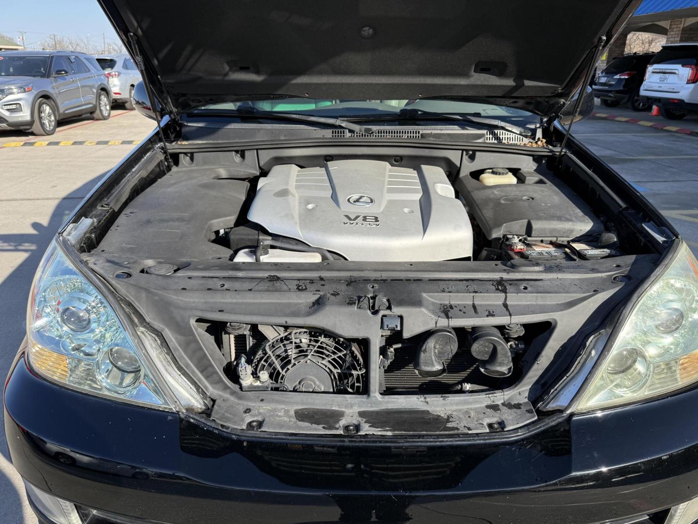 2007 Black Lexus Gx 470 (JTJBT20XX70) with an 4.7L V8 DOHC 32V engine, located at 2401 E Main St., Grand Prairie, TX, 75050, (972) 262-4440, 32.748981, -96.969643 - Photo#32