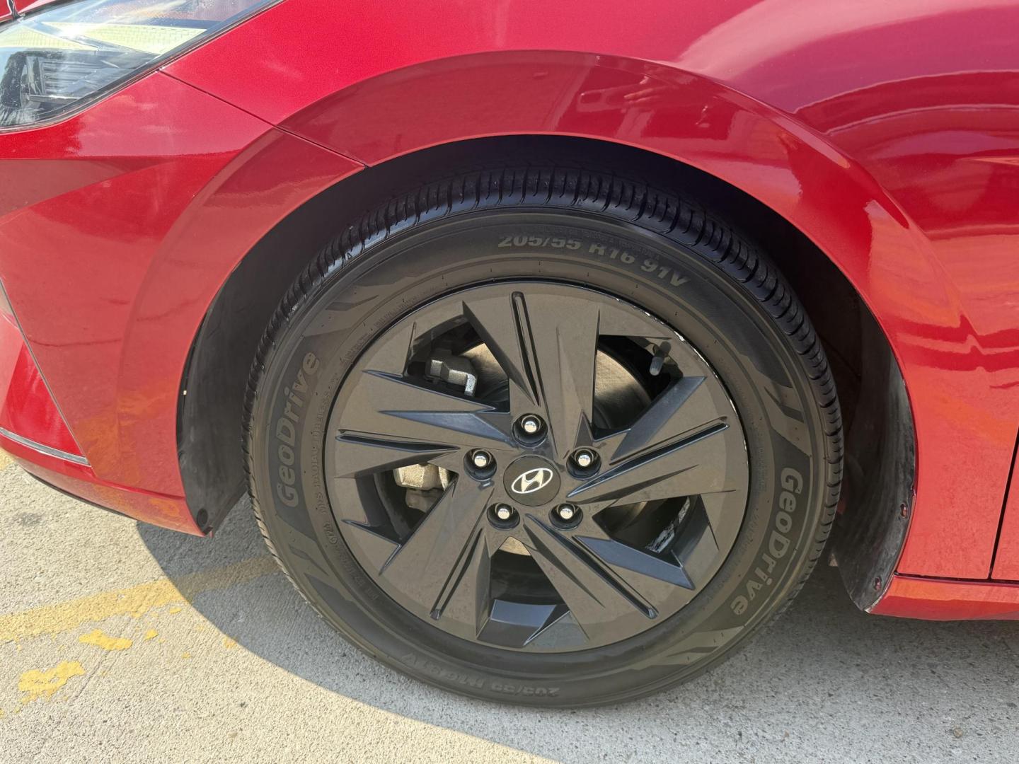 2021 Red Hyundai Elantra (5NPLM4AG7MH) with an 2.0L L4 DOHC 16V engine, located at 2401 E Main St., Grand Prairie, TX, 75050, (972) 262-4440, 32.748981, -96.969643 - Photo#19