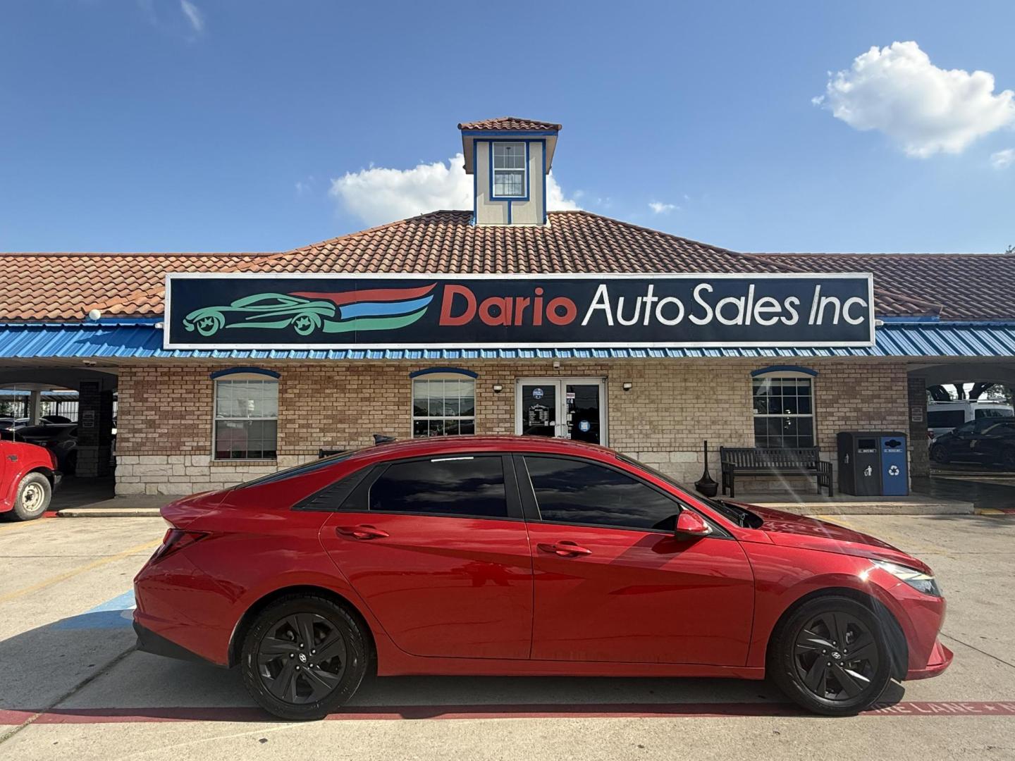 2021 Red Hyundai Elantra (5NPLM4AG7MH) with an 2.0L L4 DOHC 16V engine, located at 2401 E Main St., Grand Prairie, TX, 75050, (972) 262-4440, 32.748981, -96.969643 - Photo#22