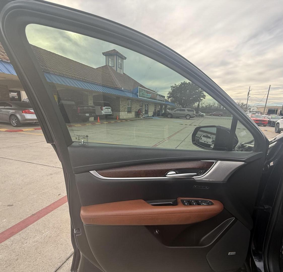 2021 Blue Cadillac Xt5 (1GYKNCRS9MZ) with an 3.6L V6 DOHC 24V engine, located at 2401 E Main St., Grand Prairie, TX, 75050, (972) 262-4440, 32.748981, -96.969643 - Photo#11