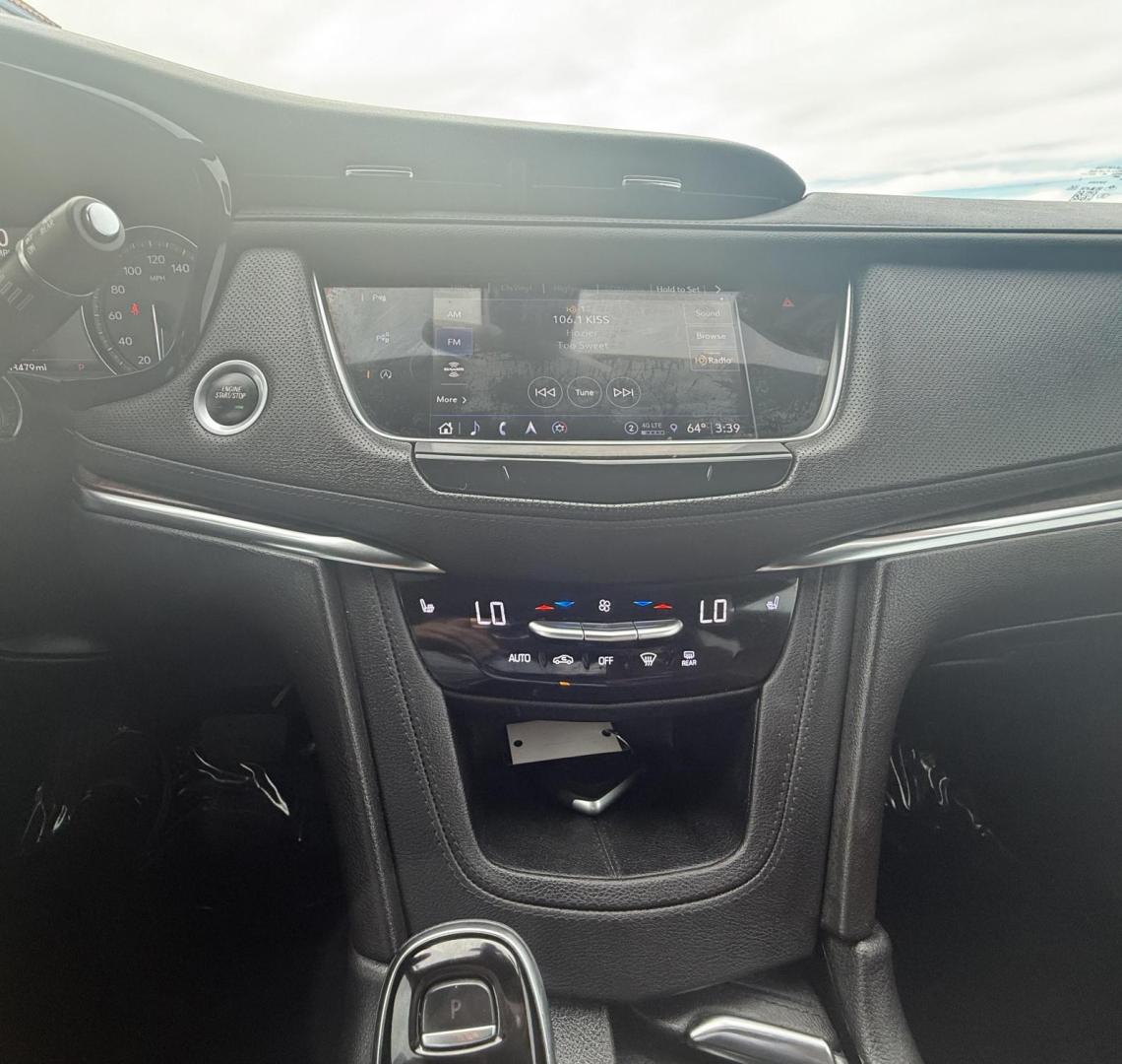 2021 Blue Cadillac Xt5 (1GYKNCRS9MZ) with an 3.6L V6 DOHC 24V engine, located at 2401 E Main St., Grand Prairie, TX, 75050, (972) 262-4440, 32.748981, -96.969643 - Photo#15