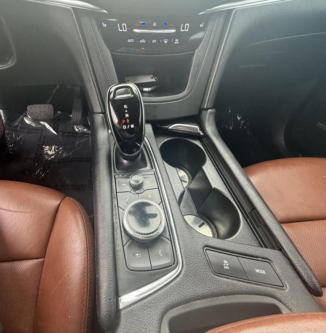 2021 Blue Cadillac Xt5 (1GYKNCRS9MZ) with an 3.6L V6 DOHC 24V engine, located at 2401 E Main St., Grand Prairie, TX, 75050, (972) 262-4440, 32.748981, -96.969643 - Photo#17