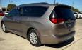 2017 Gray Chrysler Pacifica Touring-L (2C4RC1BG3HR) with an 3.6L V6 DOHC 24V engine, 9-Speed Automatic transmission, located at 2401 E Main St., Grand Prairie, TX, 75050, (972) 262-4440, 32.748981, -96.969643 - Photo#7