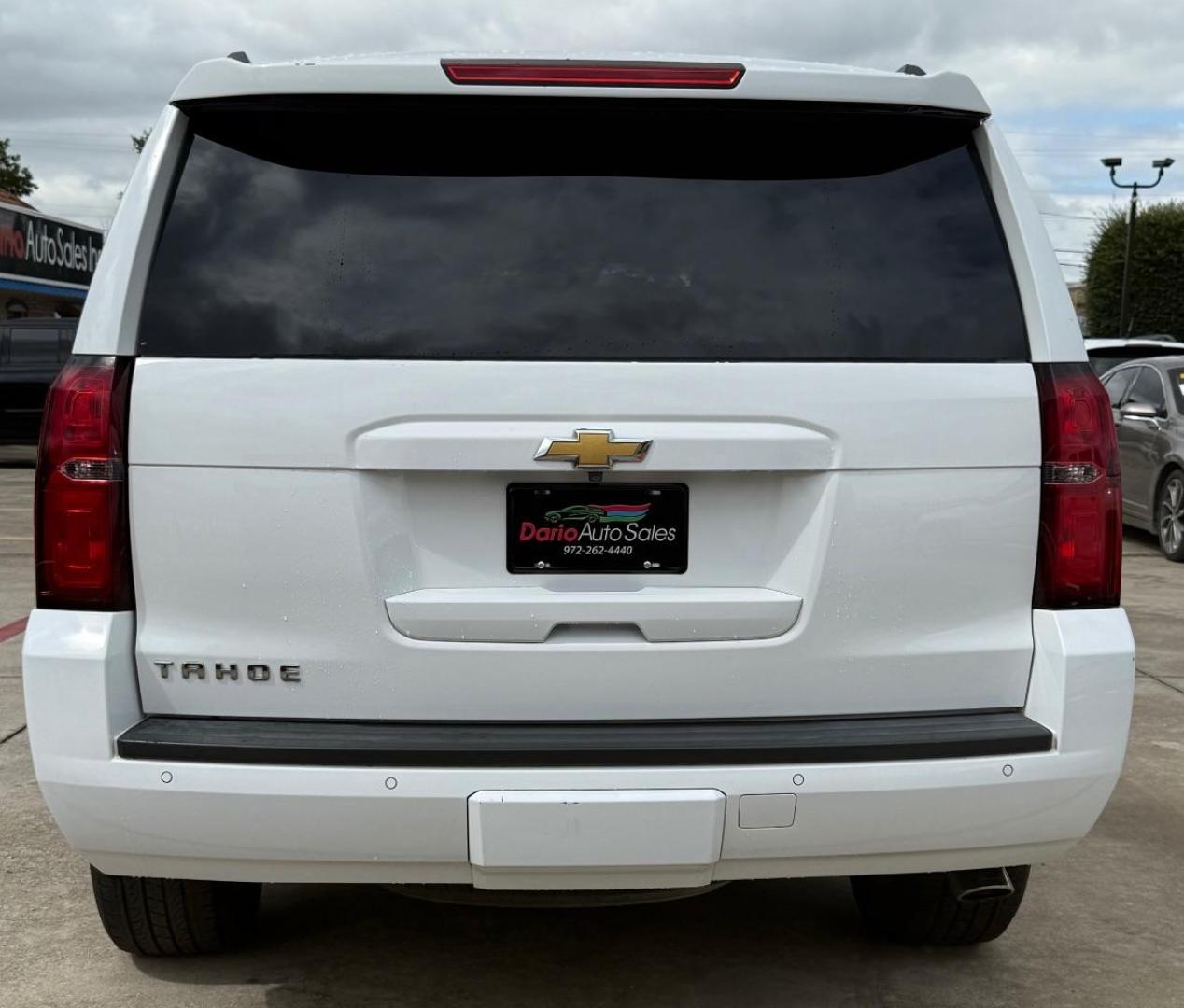 2015 White Chevrolet Tahoe LT (1GNSCBKC4FR) , located at 2401 E Main St., Grand Prairie, TX, 75050, (972) 262-4440, 32.748981, -96.969643 - Photo#8