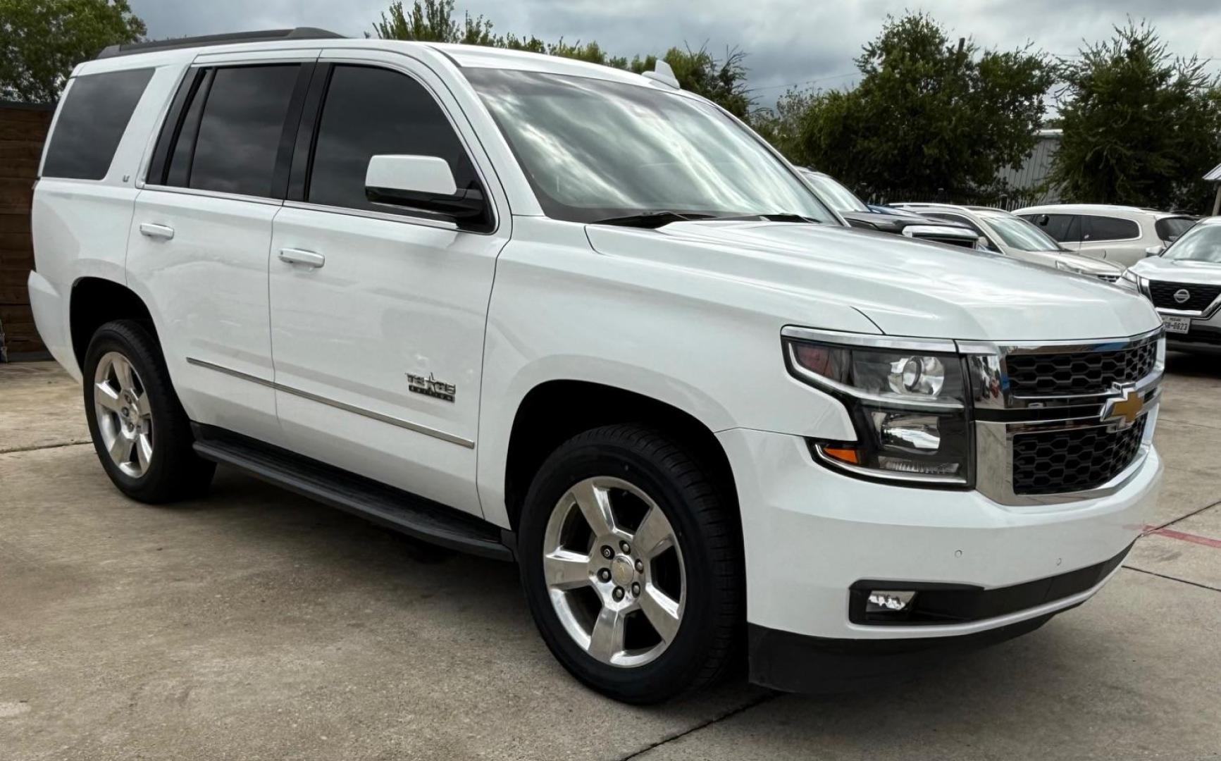 2015 White Chevrolet Tahoe LT (1GNSCBKC4FR) , located at 2401 E Main St., Grand Prairie, TX, 75050, (972) 262-4440, 32.748981, -96.969643 - Photo#18