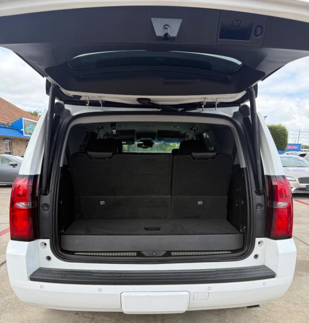 2015 White Chevrolet Tahoe LT (1GNSCBKC4FR) , located at 2401 E Main St., Grand Prairie, TX, 75050, (972) 262-4440, 32.748981, -96.969643 - Photo#32