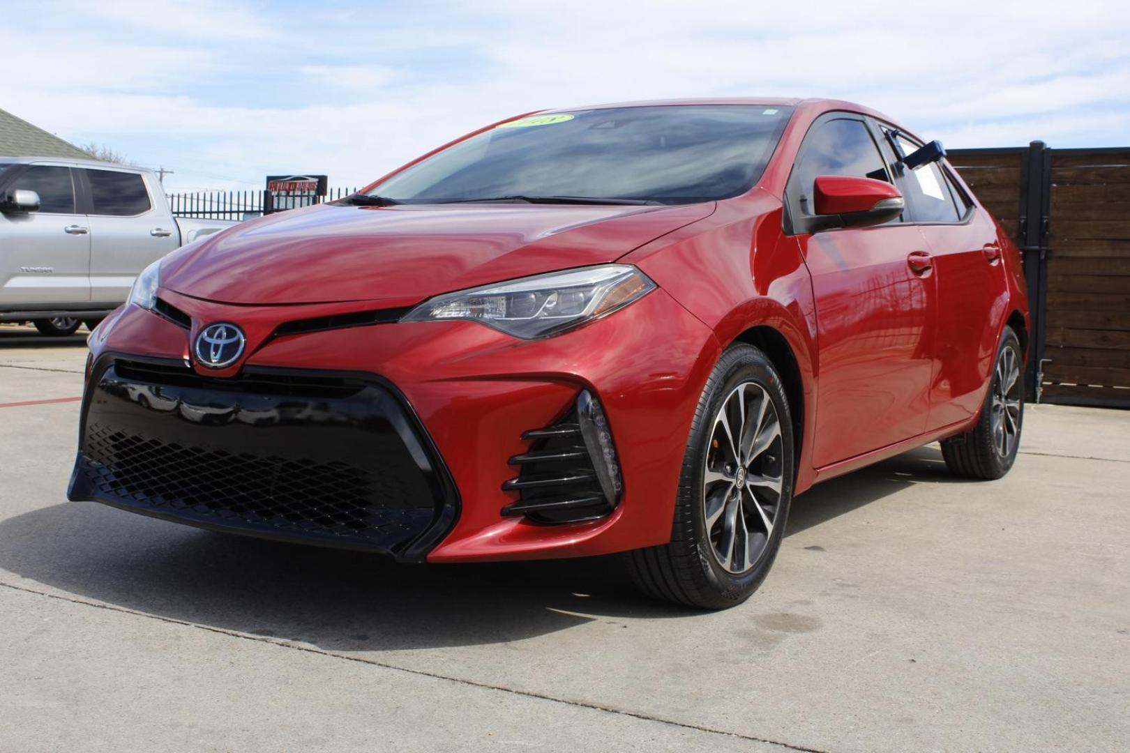 2018 Red Toyota Corolla SE (5YFBURHE7JP) , located at 2401 E Main St., Grand Prairie, TX, 75050, (972) 262-4440, 32.748981, -96.969643 - Photo#1