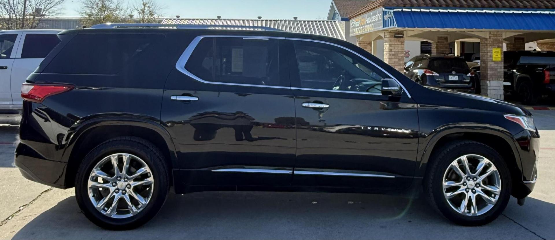 2018 Black Chevrolet Traverse (1GNEVKKW3JJ) , located at 2401 E Main St., Grand Prairie, TX, 75050, (972) 262-4440, 32.748981, -96.969643 - Photo#7