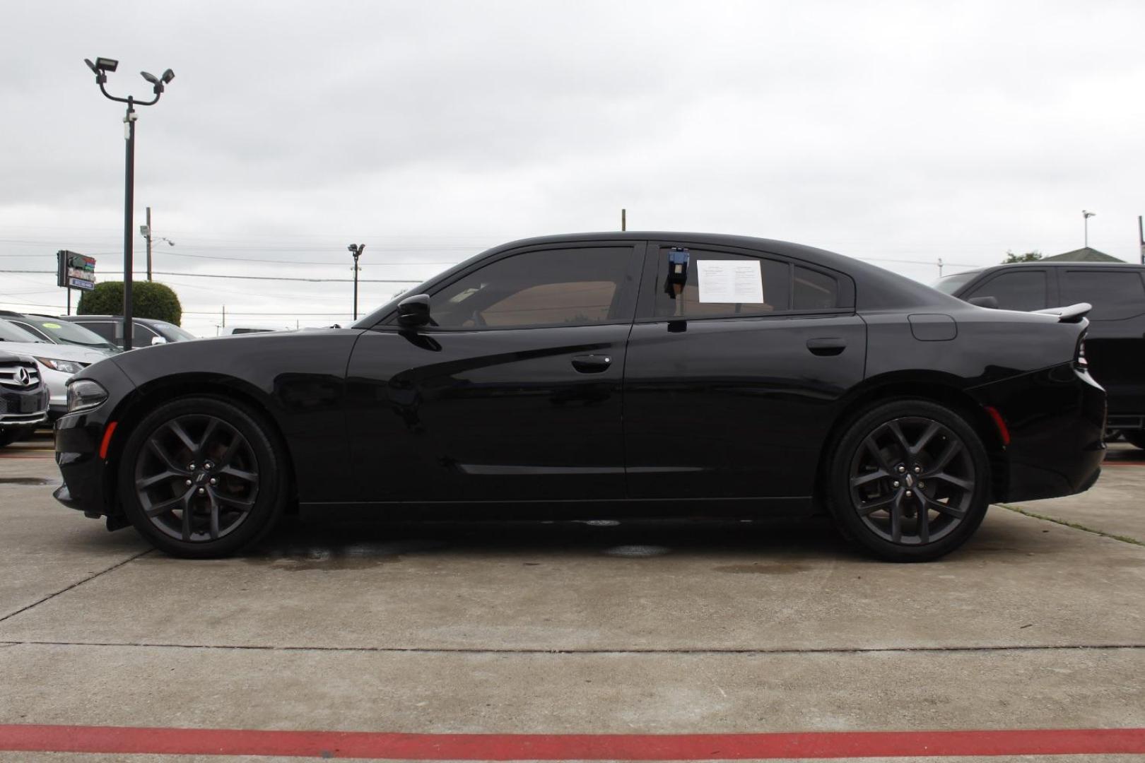 2020 Black Dodge Charger SXT RWD (2C3CDXBG8LH) with an Pentastar 3.6L V-6 DOHC engine, located at 2401 E Main St., Grand Prairie, TX, 75050, (972) 262-4440, 32.748981, -96.969643 - Photo#2