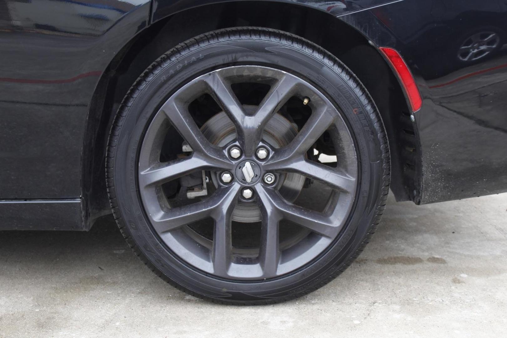 2020 Black Dodge Charger SXT RWD (2C3CDXBG8LH) with an Pentastar 3.6L V-6 DOHC engine, located at 2401 E Main St., Grand Prairie, TX, 75050, (972) 262-4440, 32.748981, -96.969643 - Photo#4