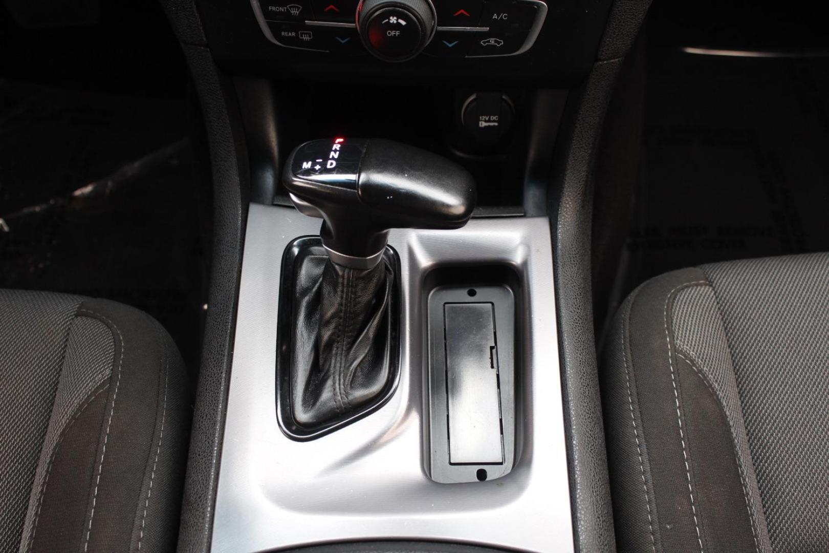 2020 Black Dodge Charger SXT RWD (2C3CDXBG8LH) with an Pentastar 3.6L V-6 DOHC engine, located at 2401 E Main St., Grand Prairie, TX, 75050, (972) 262-4440, 32.748981, -96.969643 - Photo#18