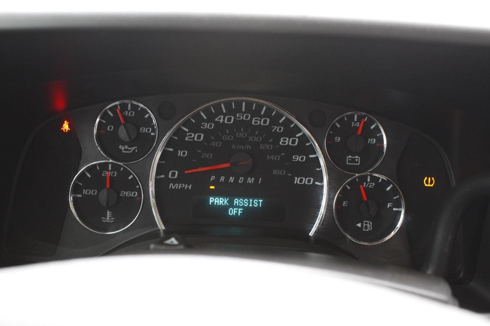 2019 Silver Chevrolet Express 2500 LT (1GAWGFFG5K1) with an 6.0L engine, located at 2401 E Main St., Grand Prairie, TX, 75050, (972) 262-4440, 32.748981, -96.969643 - Photo#21
